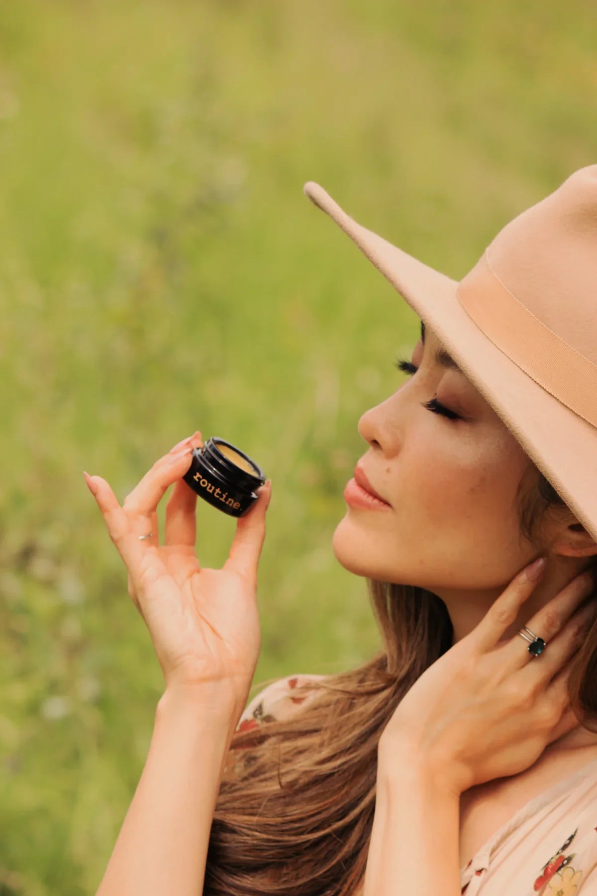 The Class Botanic Perfume Balm – Orris, Jasmine, Tonka + Amyris