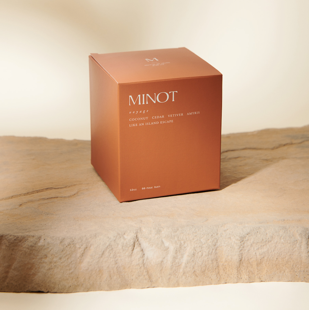 MINOT Voyage |  Coconut, Cedar, Vetiver & Amyris Luxury Non-toxic Soy Candle