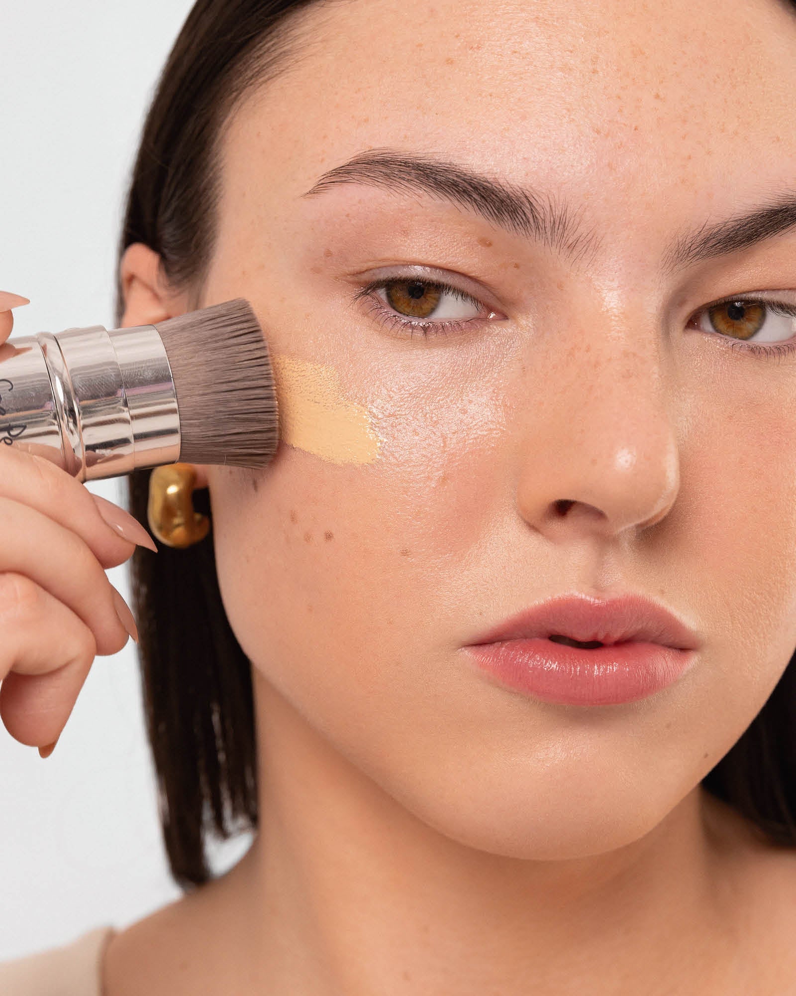 Ere Perez | Eco Vegan Retractable Kabuki Brush