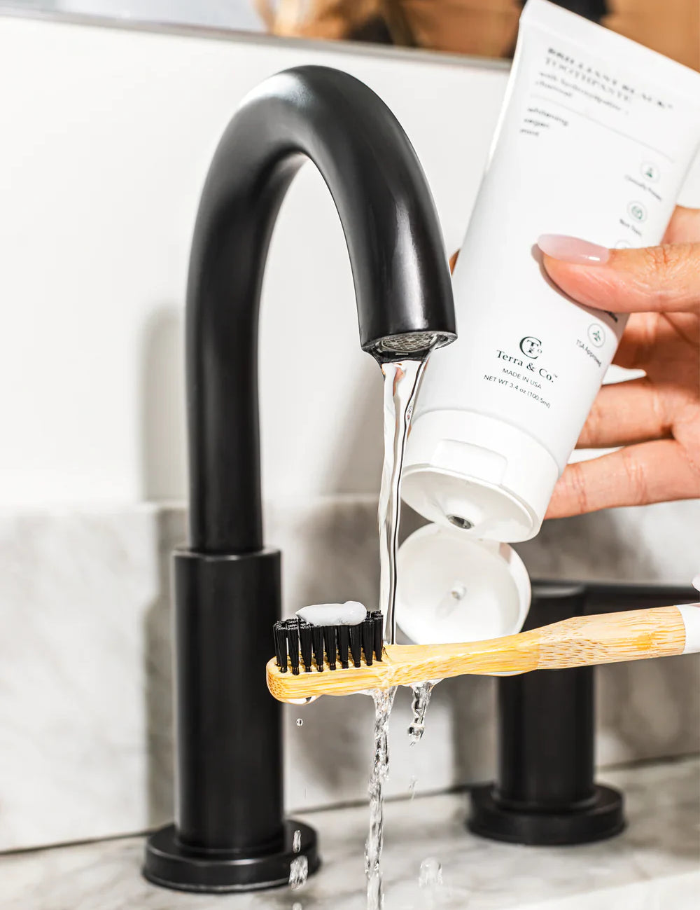 Terra & Co. | Brilliant Black Toothpaste