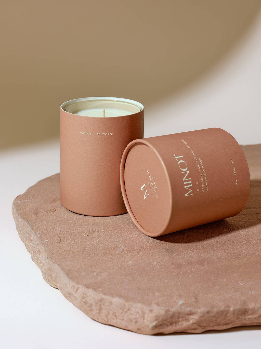 MINOT | Luna | Mandarin, Sandalwood + jasmine Luxury Non-toxic Soy Candle