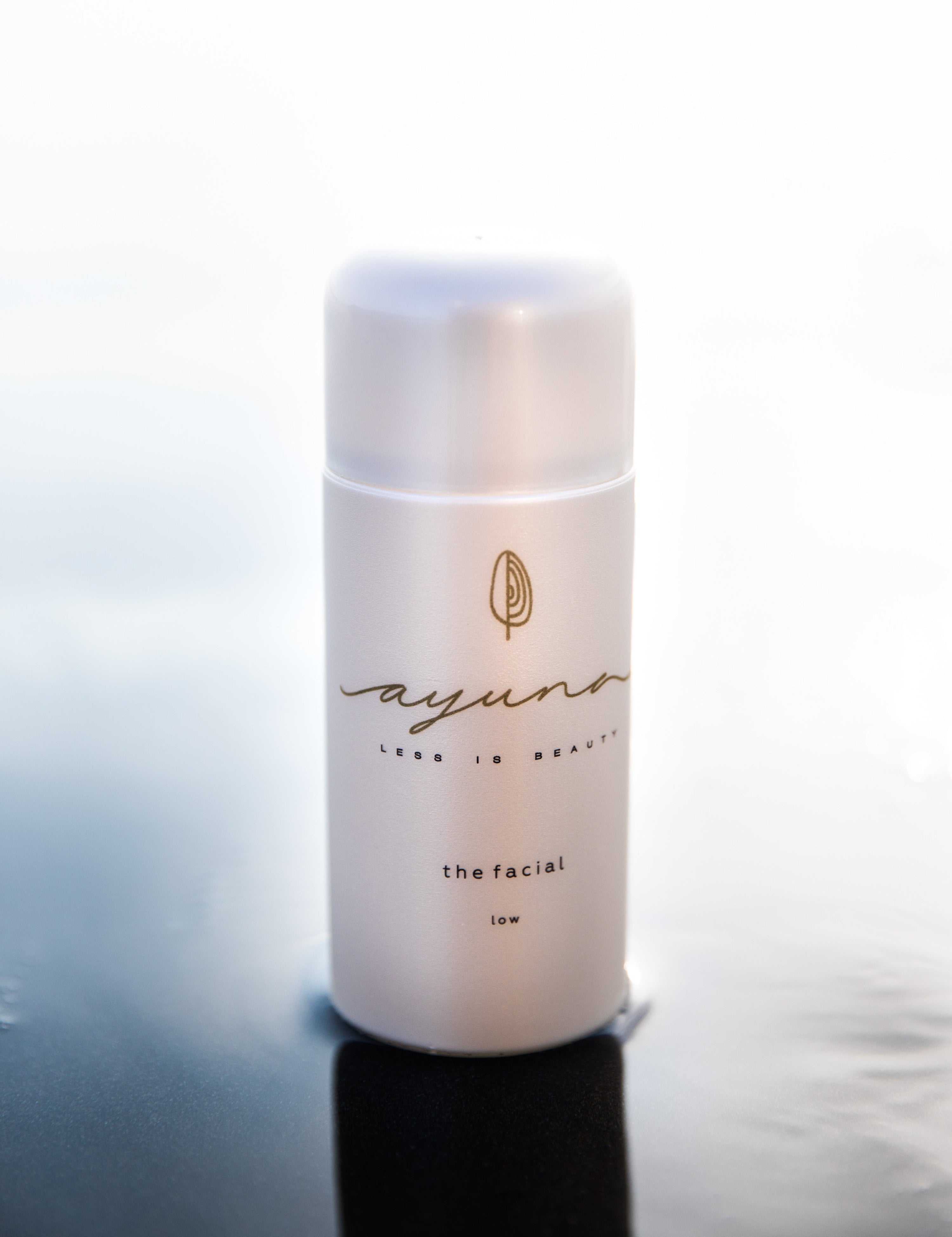 the facial – Prebiotic Refining Concentrate