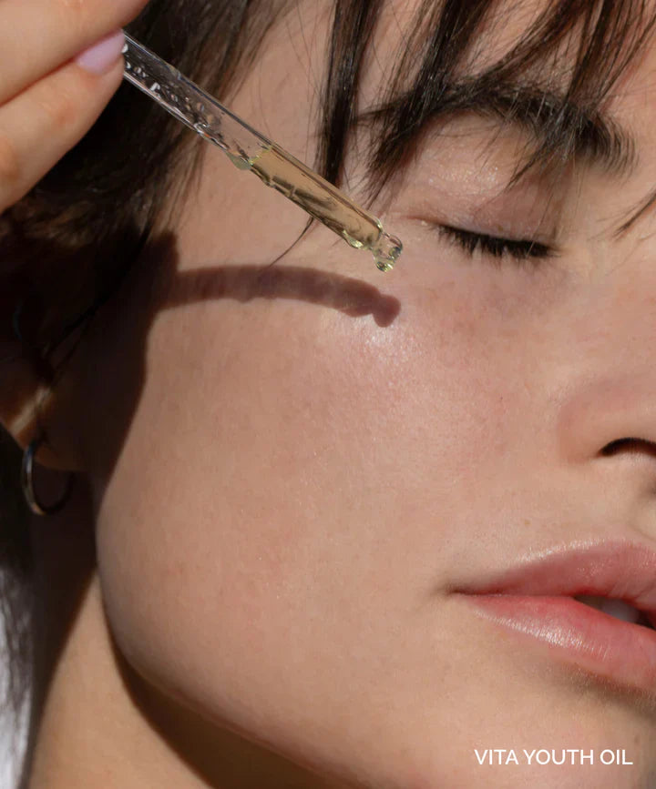 Fitglow Beauty | BRIGHTENING + AGE-DEFYING KIT