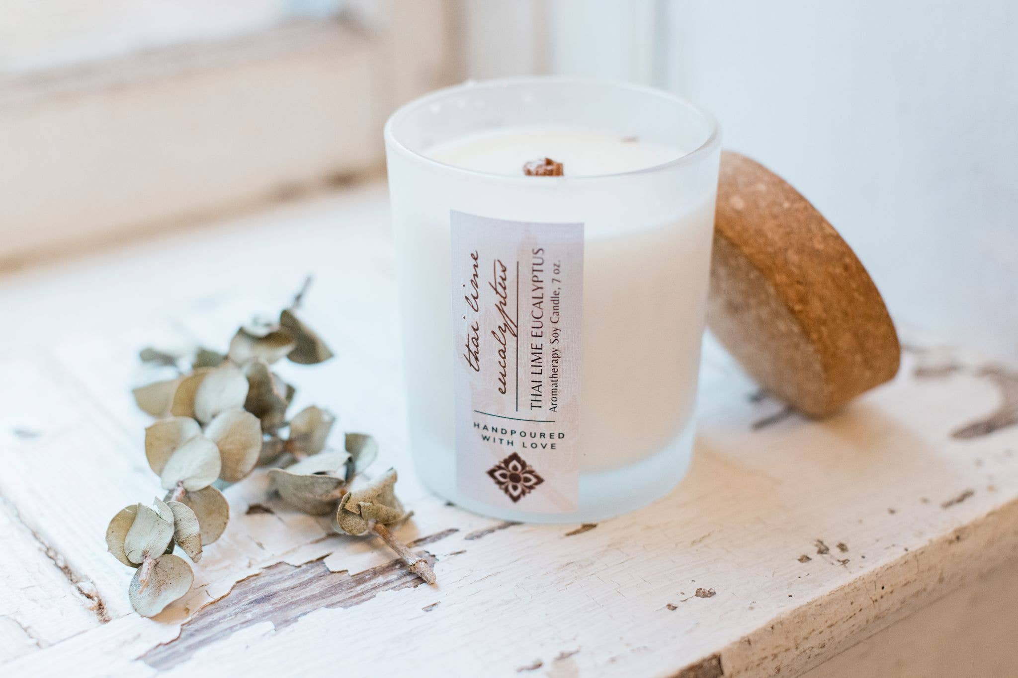 Unearth Malee | Thai Lime Eucalyptus Aromatherapy Candle