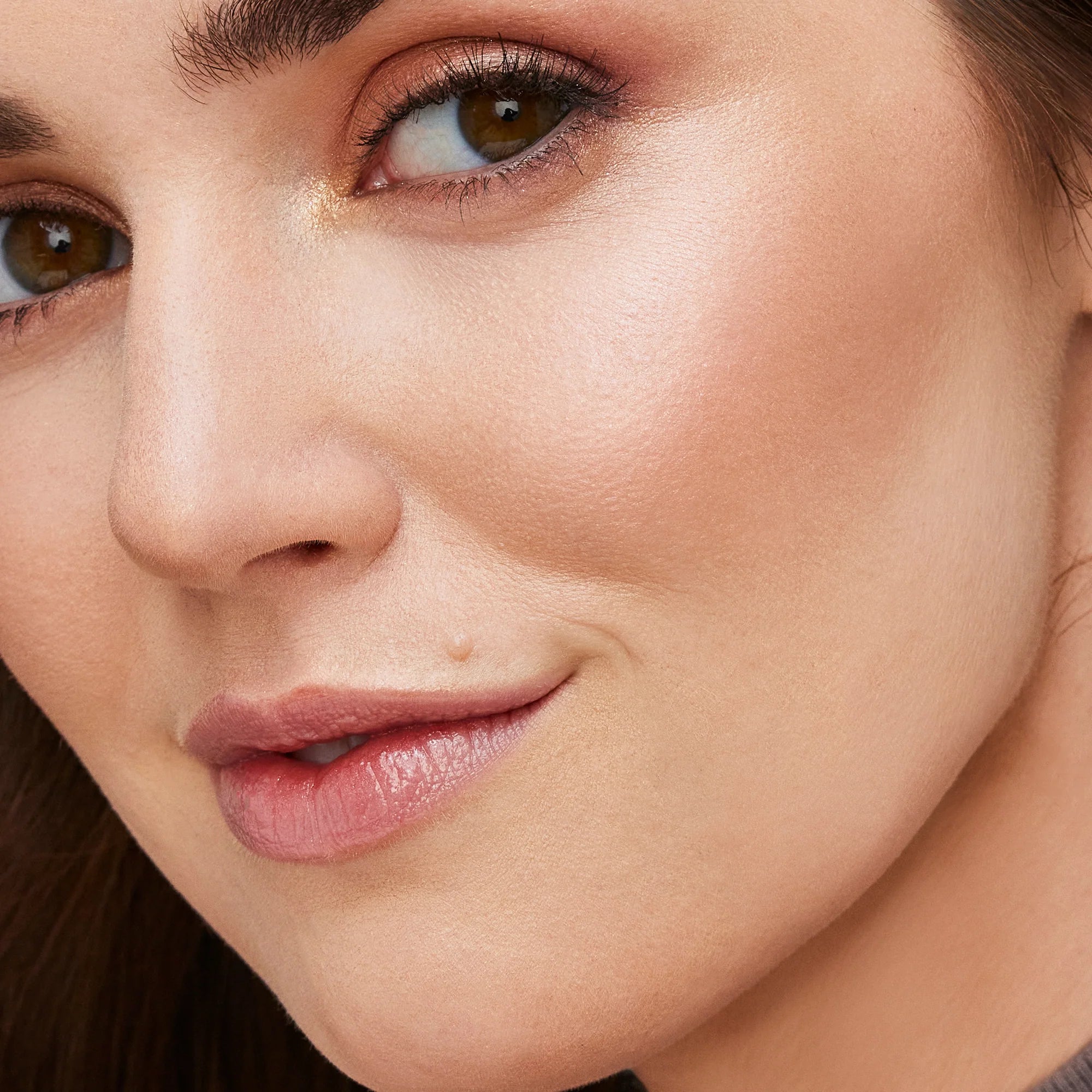 Sizzle - golden bronze ideal for light to medium skin tones